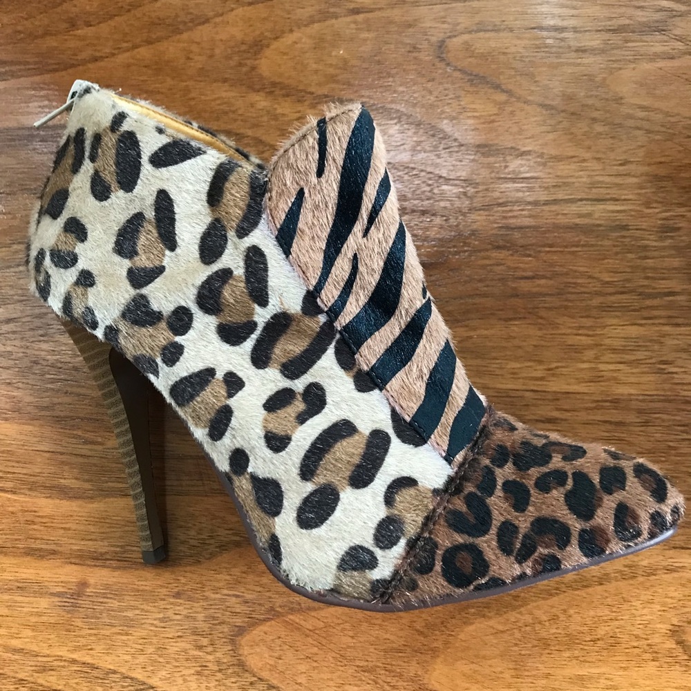 Never worn mixed-print bootie!